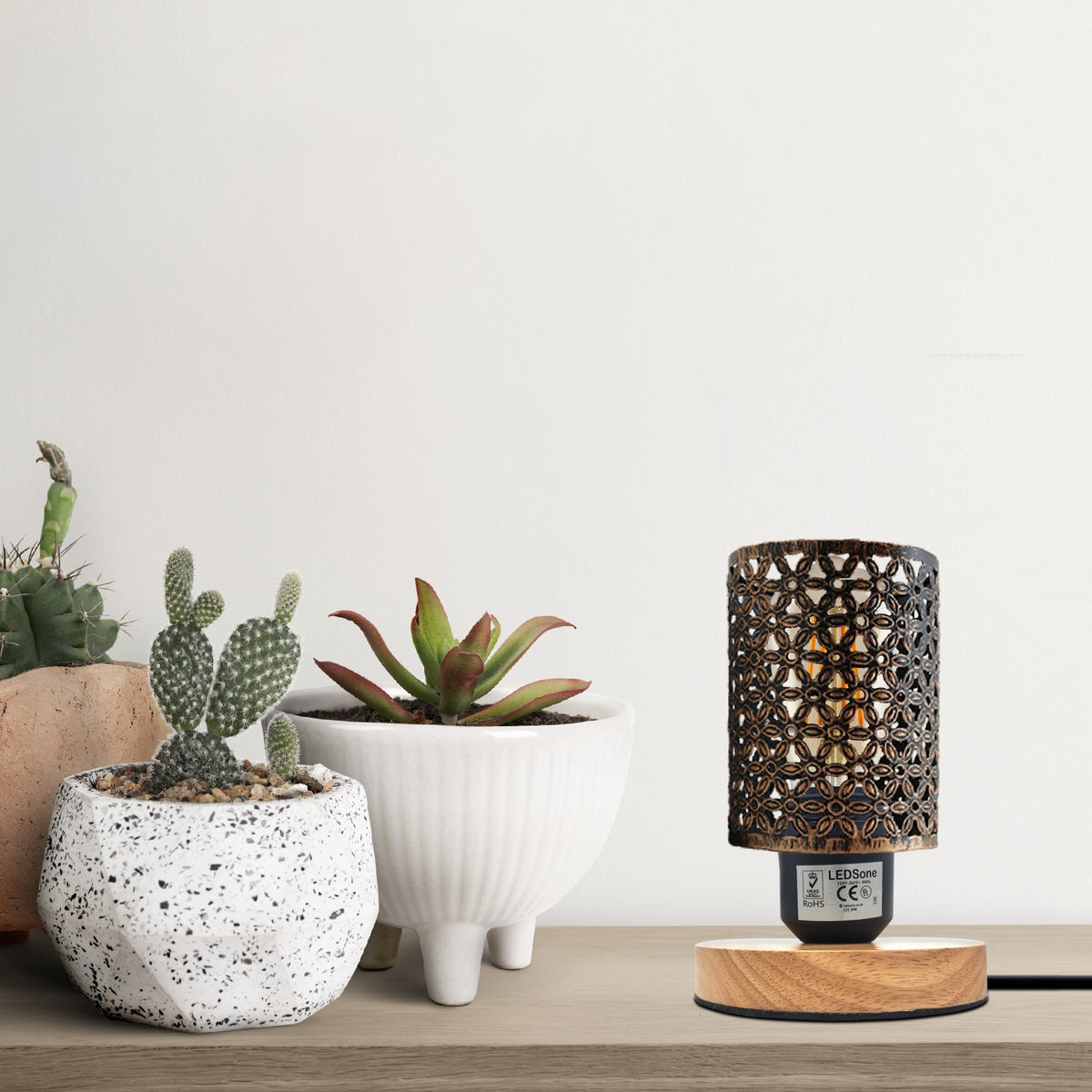 Pretty Table Lamp Retro Metal Cage with Wood Base E27~5356-0