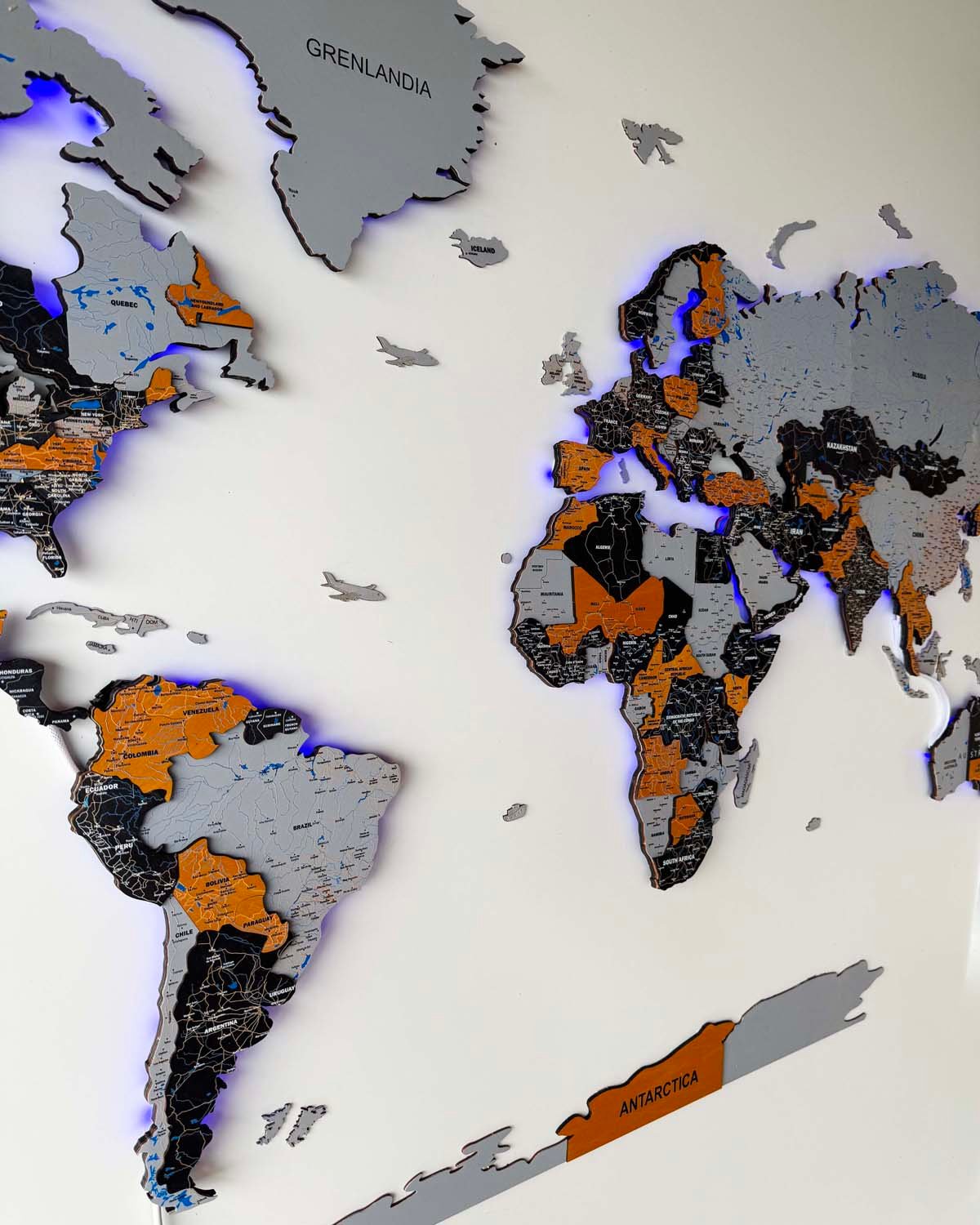 Wooden World Map Illuminated LED 3D Premium Birdywing®-4