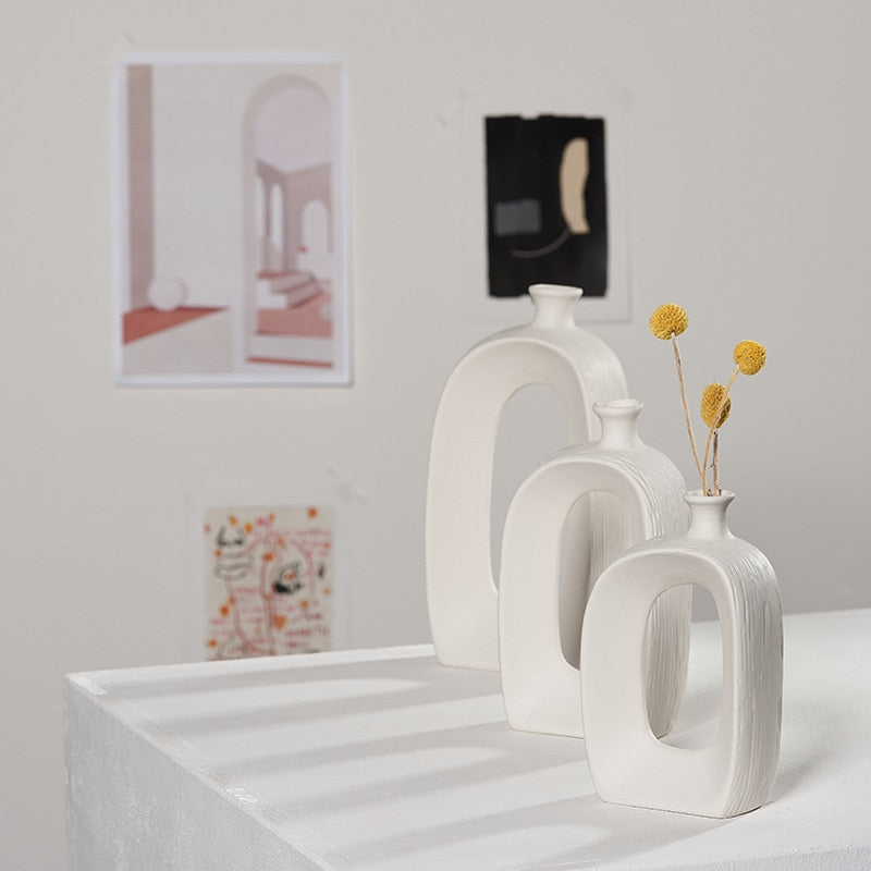 TerraWhiteFloral — Decorative Vase