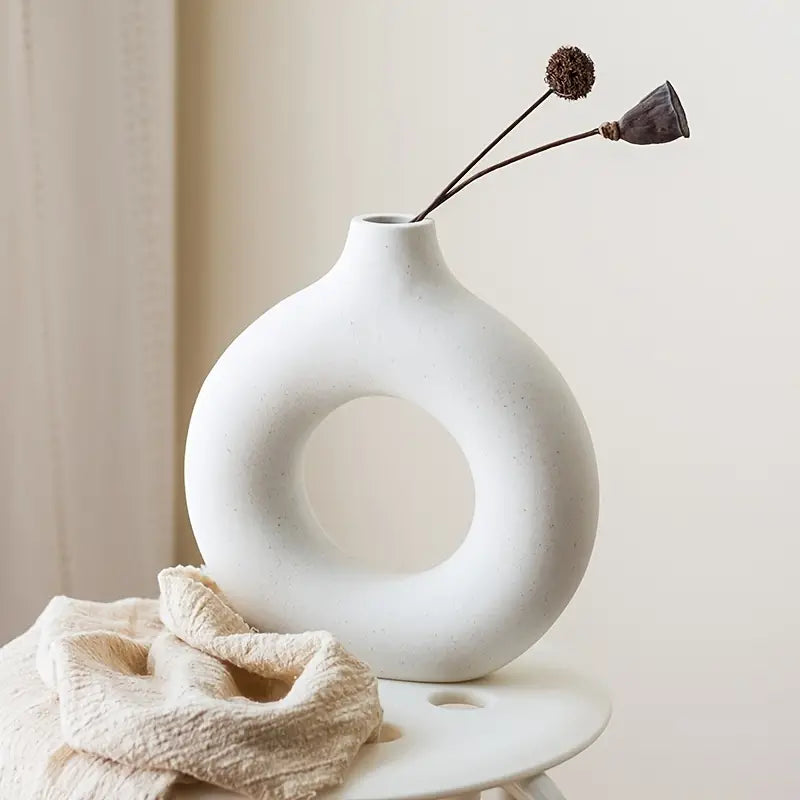 TerraWhiteModern — Decorative Vase