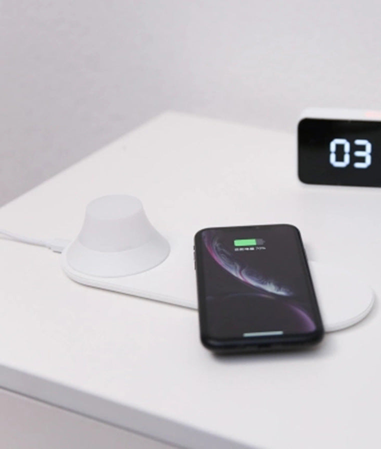 Xiaomi Yeelight Wireless Charging Night Light & Charger
