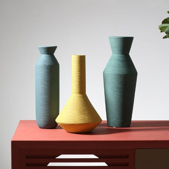 NovaNordic — Colourful Minimalist Ceramic Vase