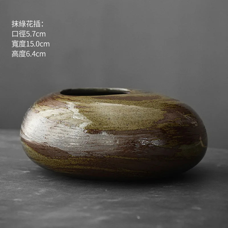 TerraBlackFloral — Decorative Vase