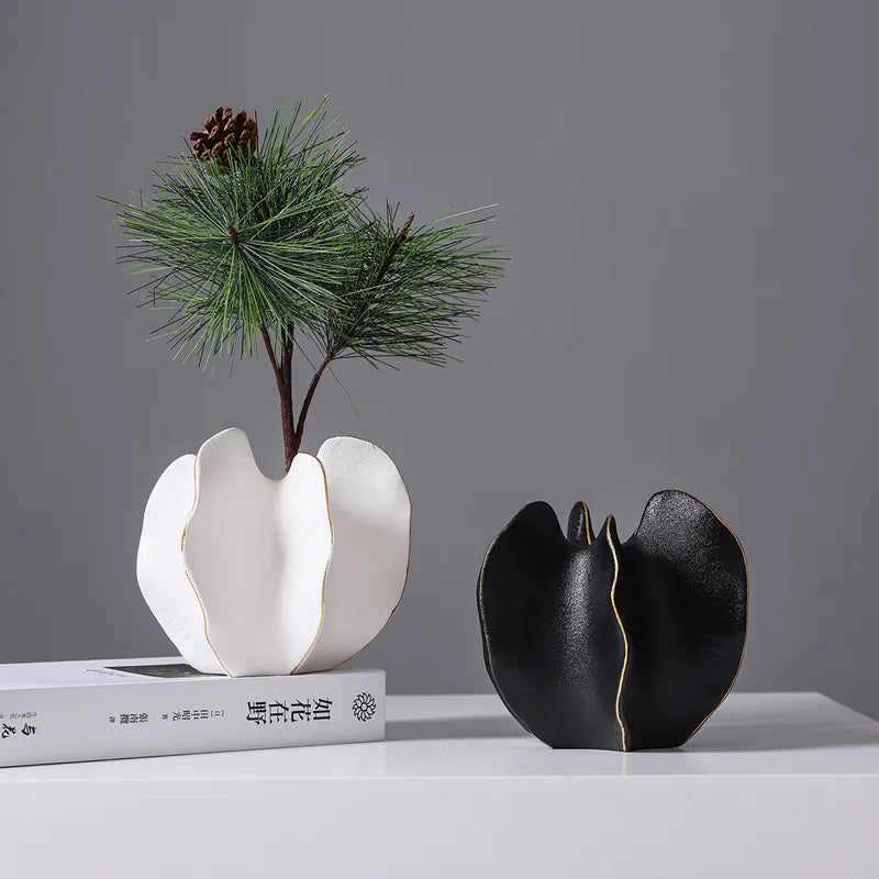 TerraCeramicLyra — Decorative Vase