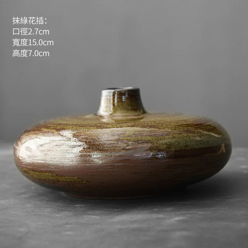 TerraBlackFloral — Decorative Vase
