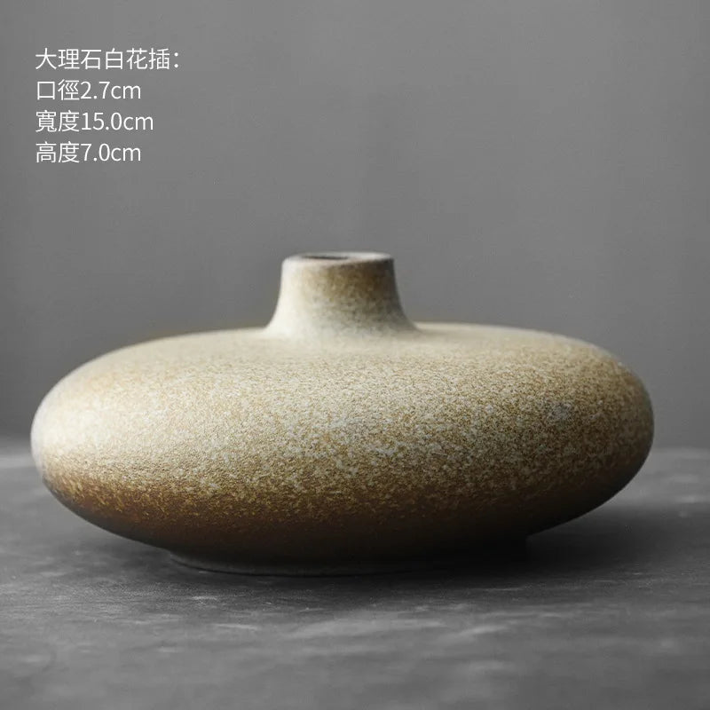 TerraBlackFloral — Decorative Vase