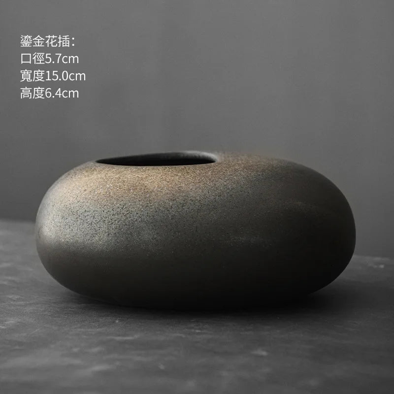 TerraBlackFloral — Decorative Vase