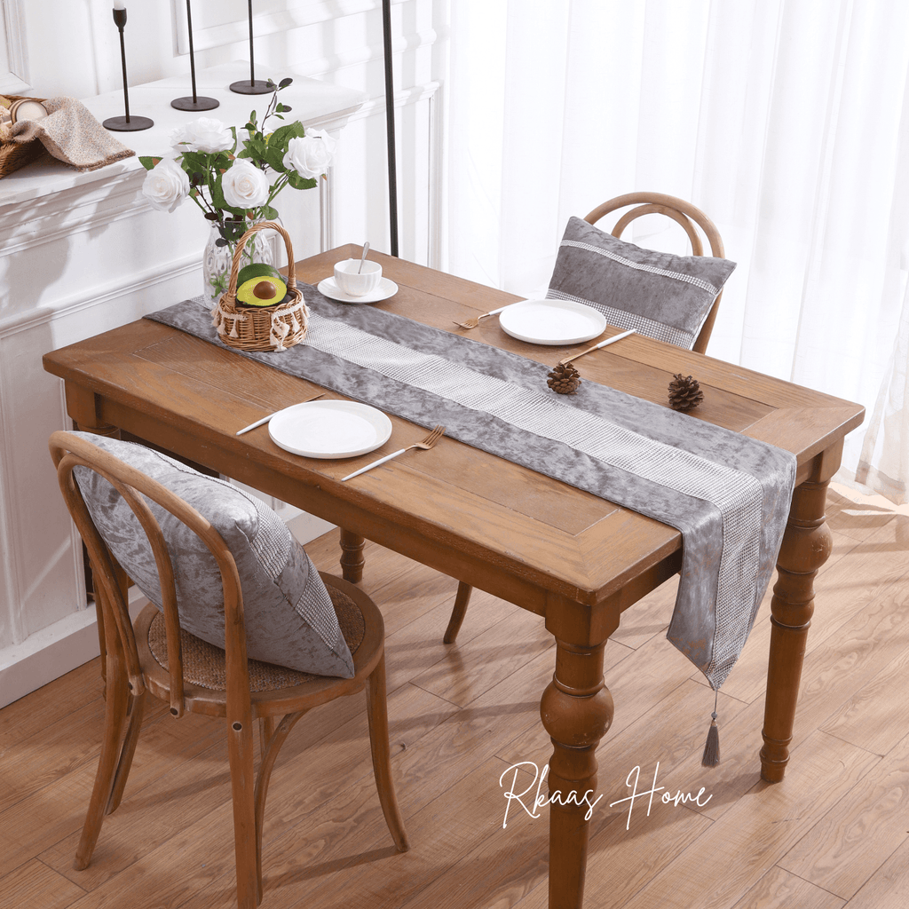 Diamante Crushed Ice Velvet Table Runner (Silver Grey - 32x180cm)