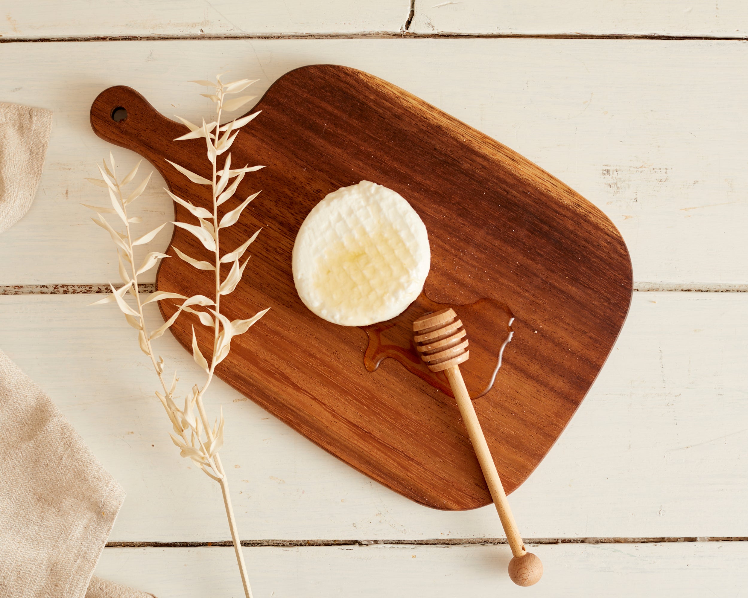 Olivia Wooden Chopping Board-0