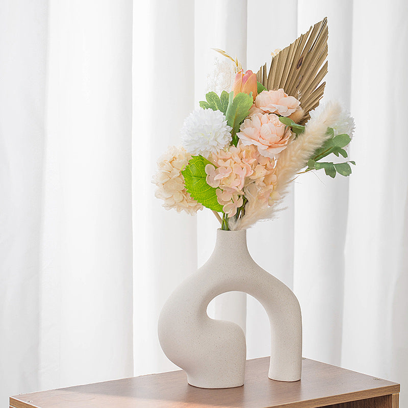 TerraCeramicNest — Decorative Vase
