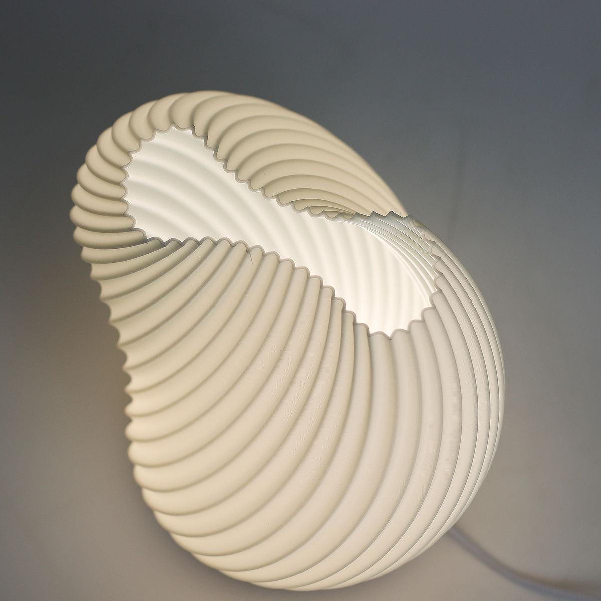 New Wave Lamp - Usb - 3 Settings - Shell Twisted-4