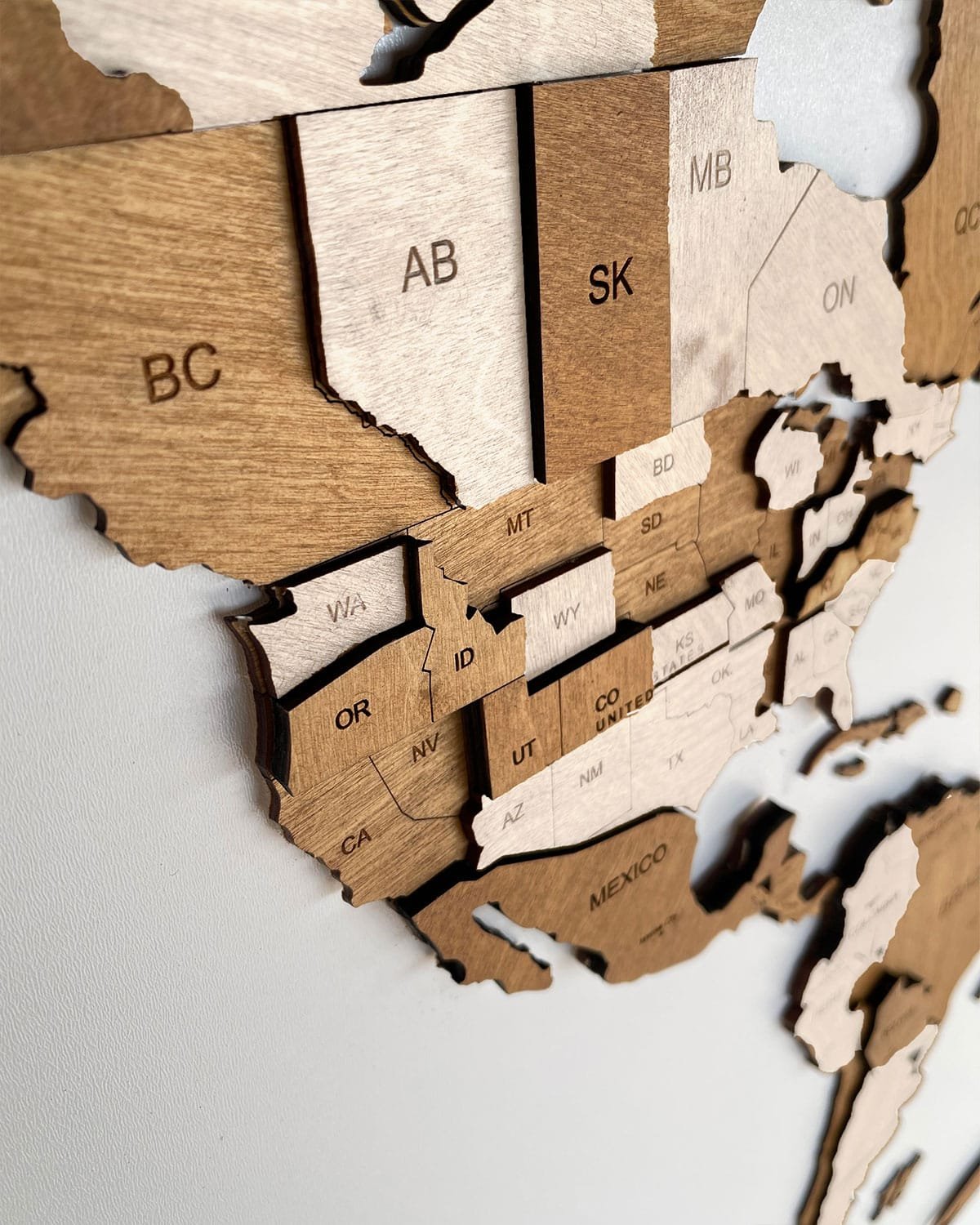 Wooden 3D wall map of the world | CAPPUCCINO-2