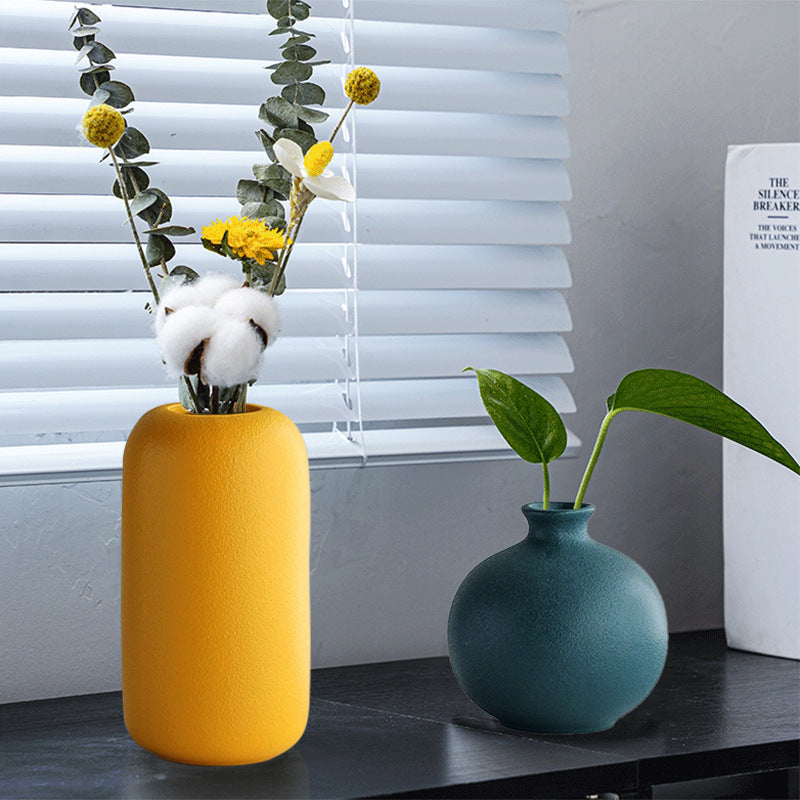 NovaVase Nordic — Creative Nordic Ceramic Vase