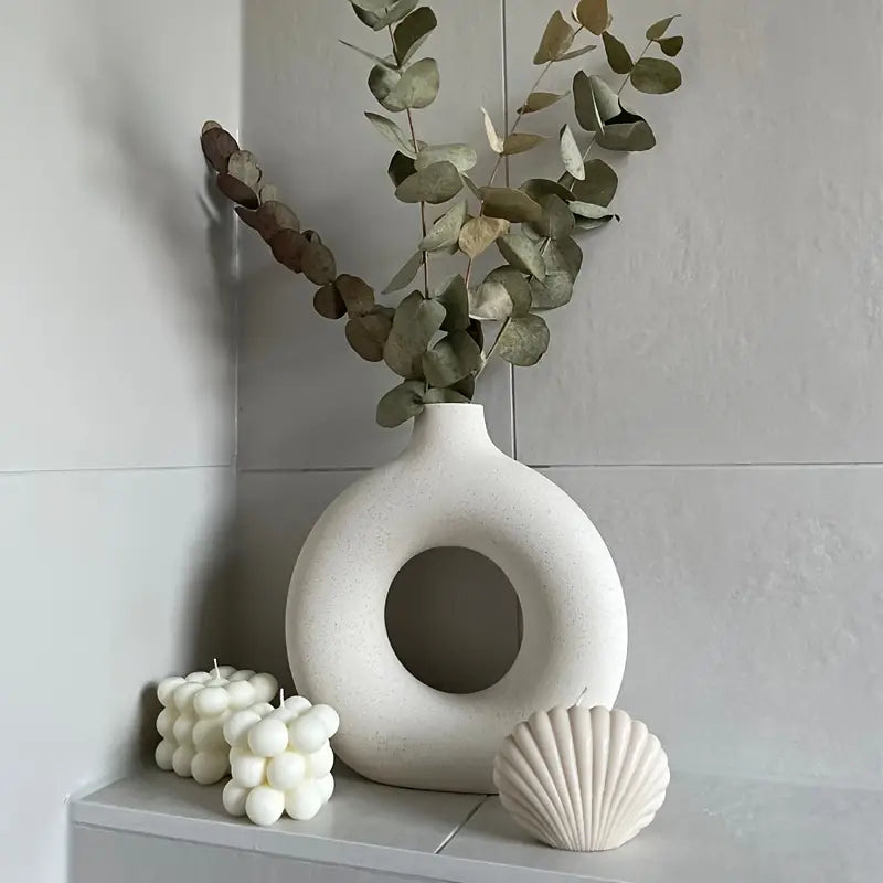 TerraWhiteModern — Decorative Vase
