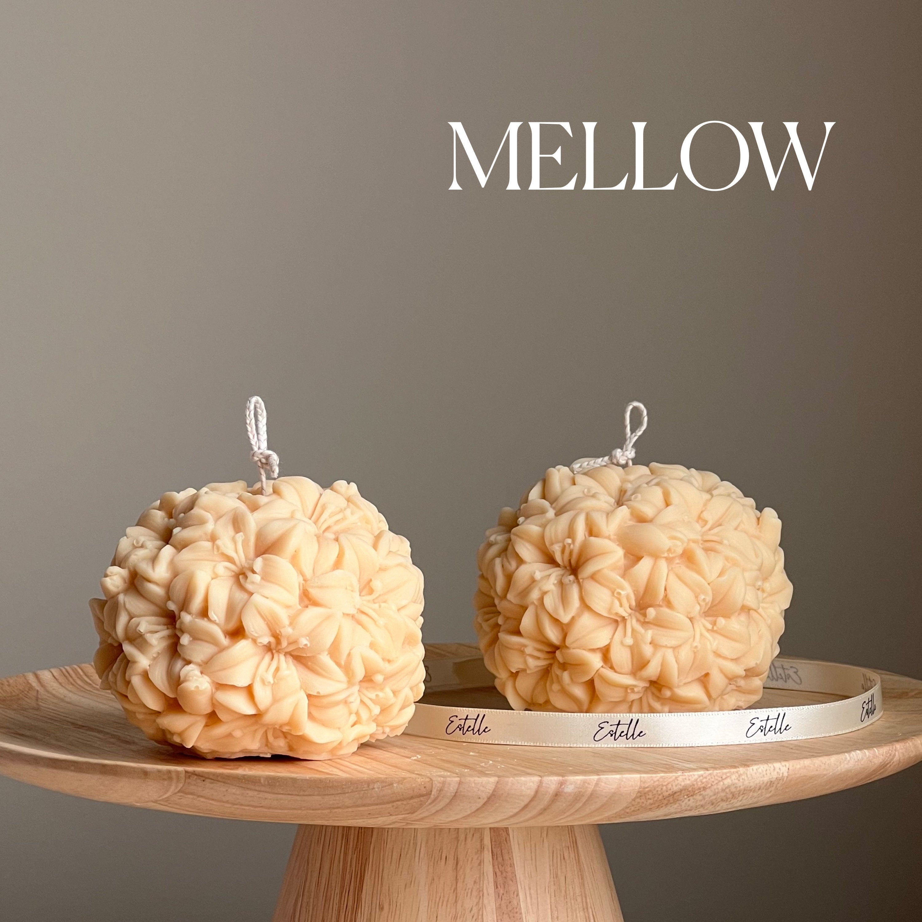 Lily Flower Ball Soy Candle | Handmade Decorative Candle-3