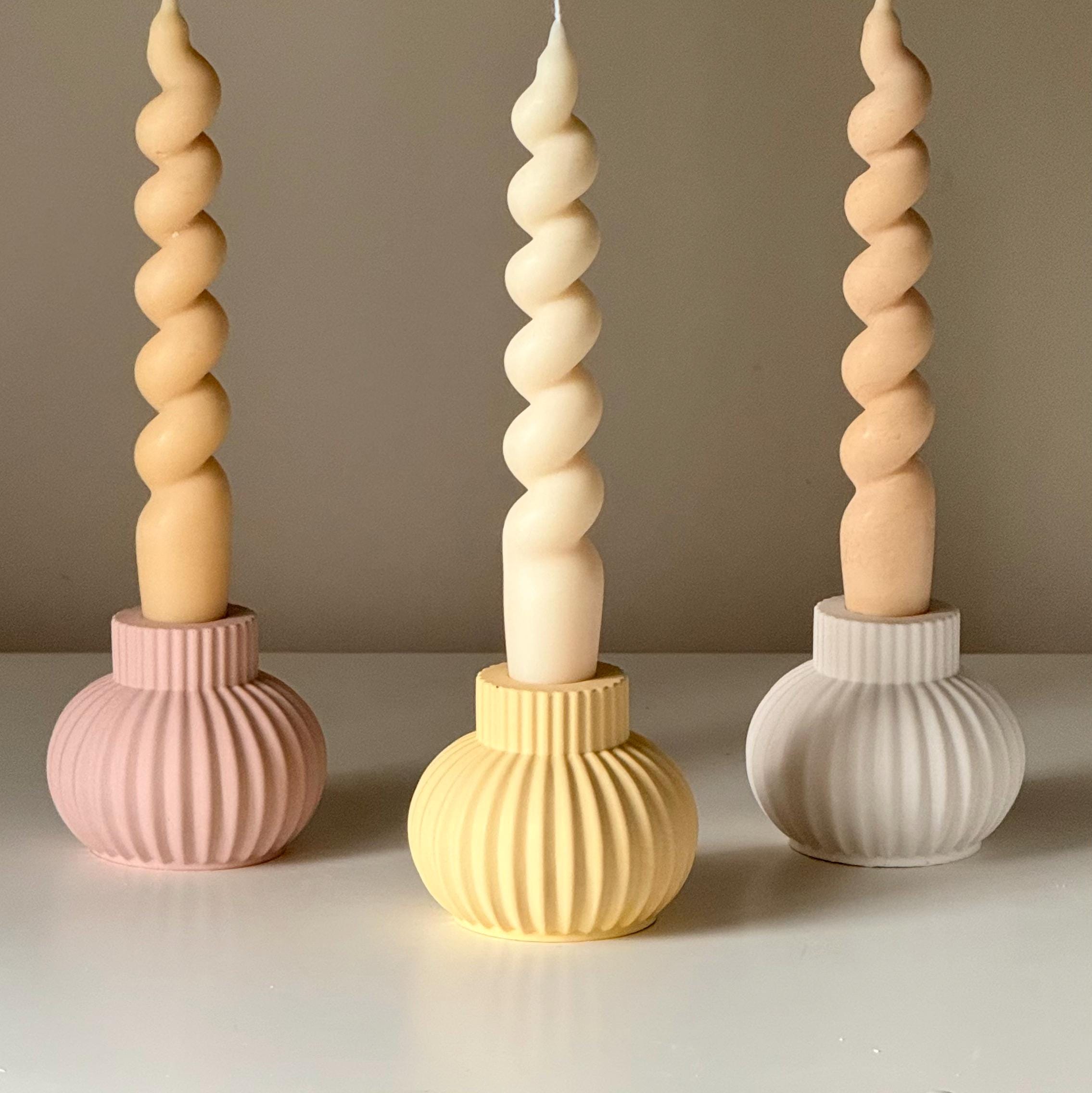 Ribbed Jesmonite Candlestick Holder: Minimalist Table Decor-2