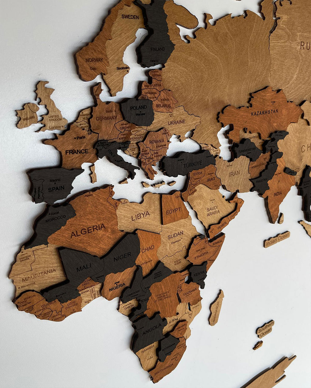 3D world map for wood wall | ESPRESSO-3