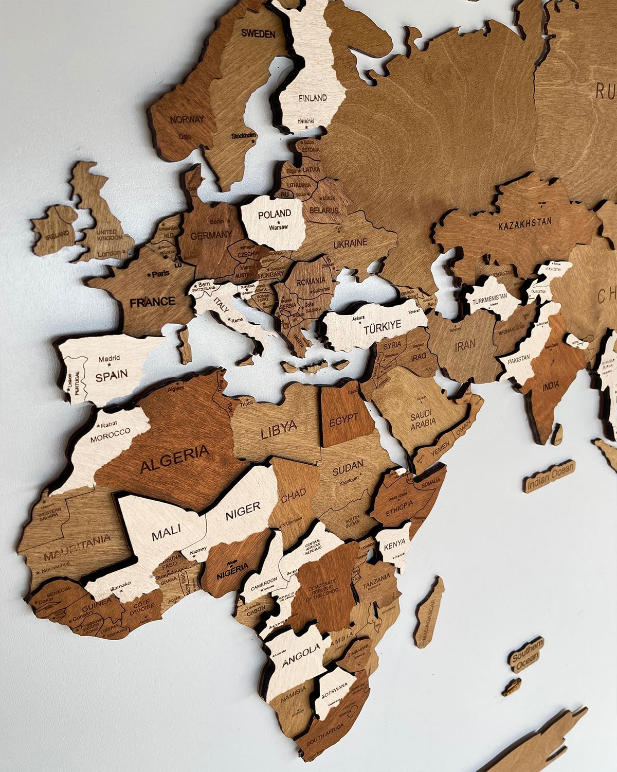 World map 3D wood for wall | LATTE-3