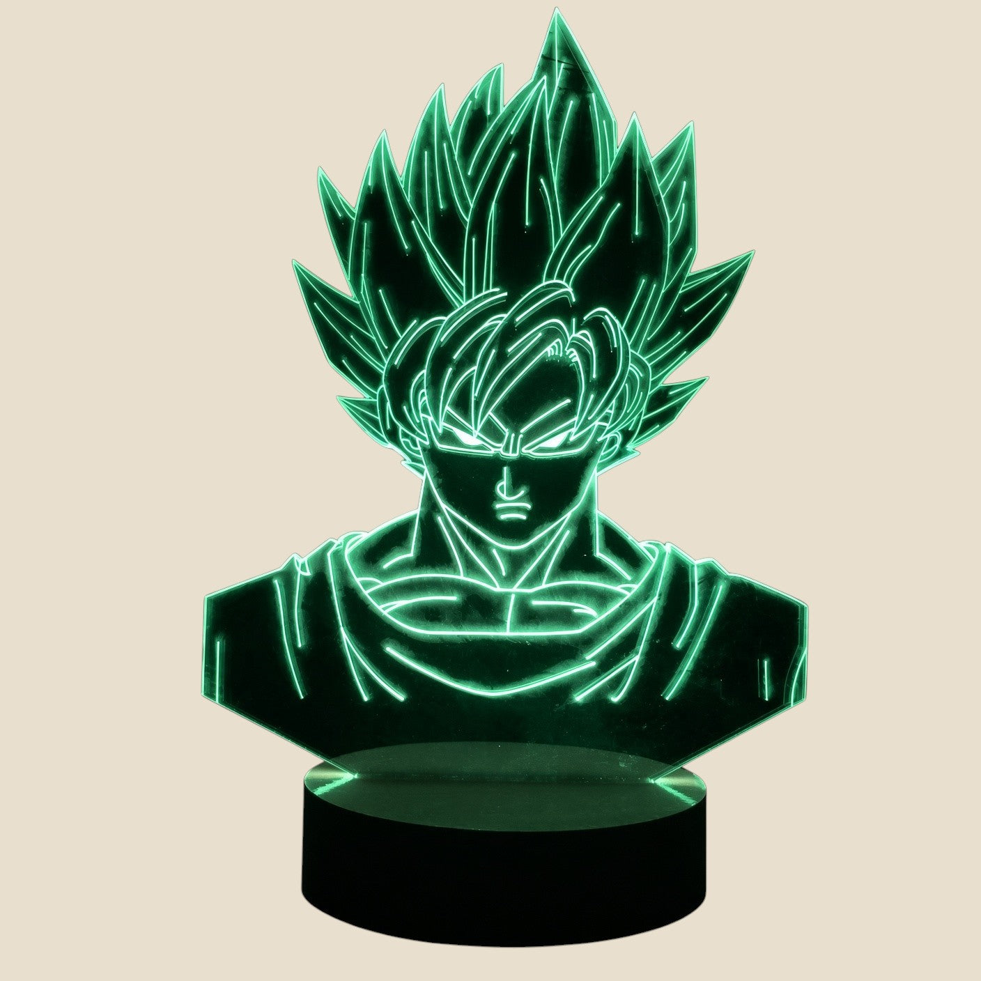 Lampka nocna NovaPulse 3D z akrylowym grawerem Goku Super Saiyan świecąca na zielono na czarnej podstawie