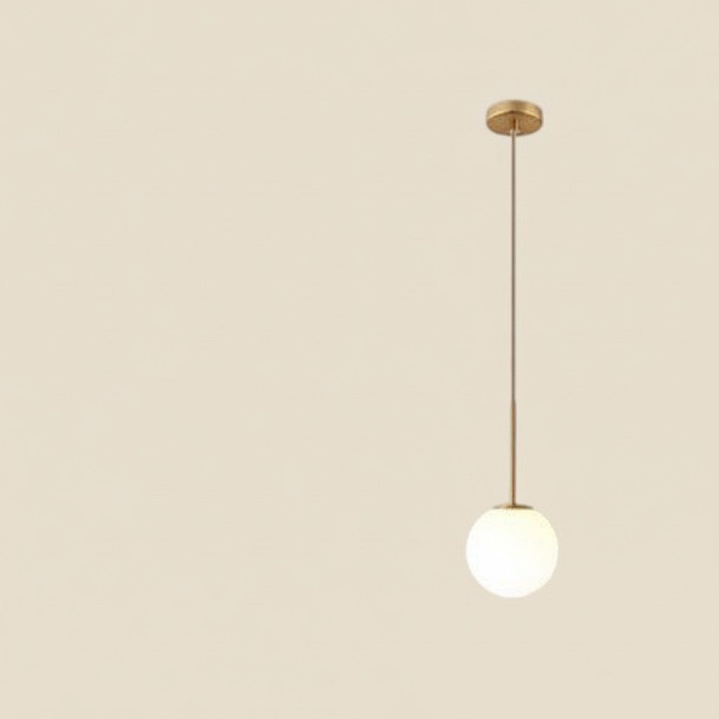 Lampa wisząca NovaPulse NordicOrb z miedzianym wykończeniem i szklanym kloszem w kształcie kuli