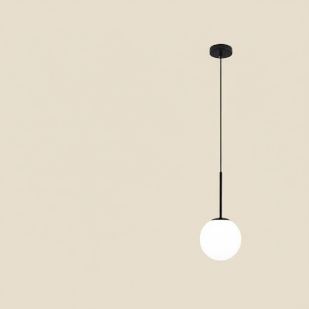 Lampa wisząca NovaPulse NordicOrb z białą szklaną kulą i czarnym wykończeniem w minimalistycznym stylu skandynawskim