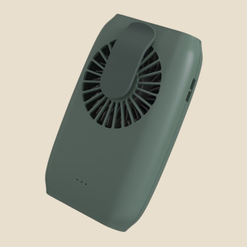 Ciemnozielony wentylator na szyję NovaPulse NeckBreeze Mini z cichym nawiewem i klipsem do mocowania