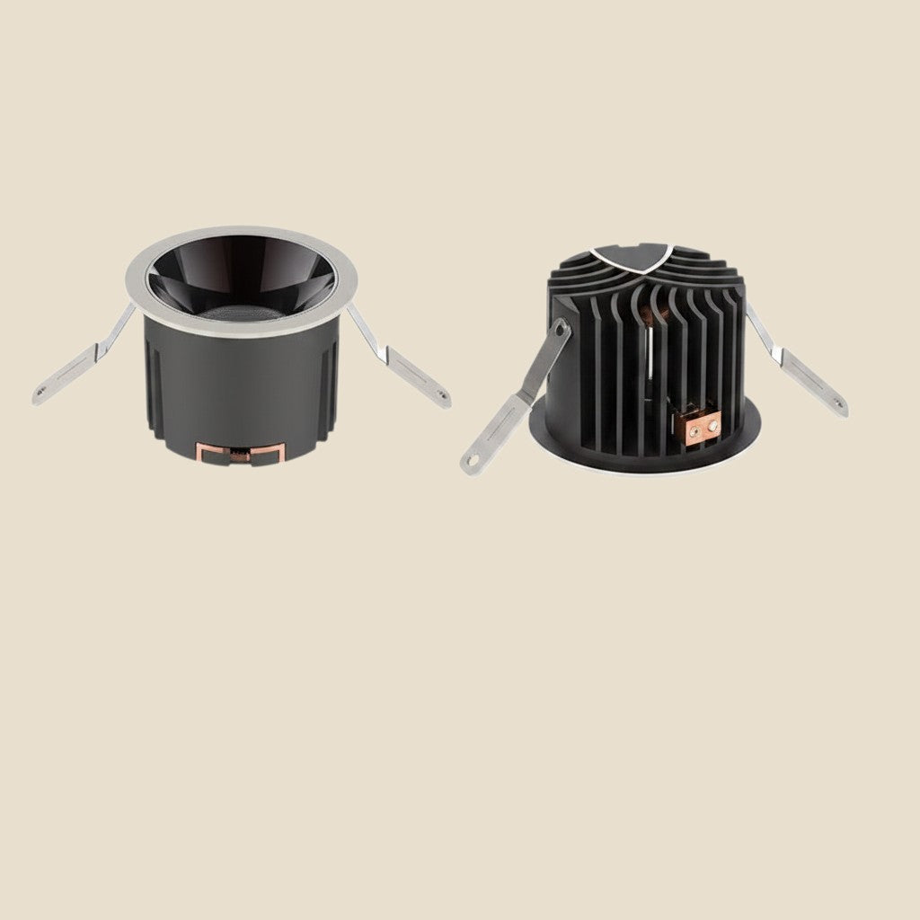 Inteligentny reflektor sufitowy NovaPulse Xiaomi Smart LED w czarnej obudowie z radiatorami odprowadzającymi ciepło